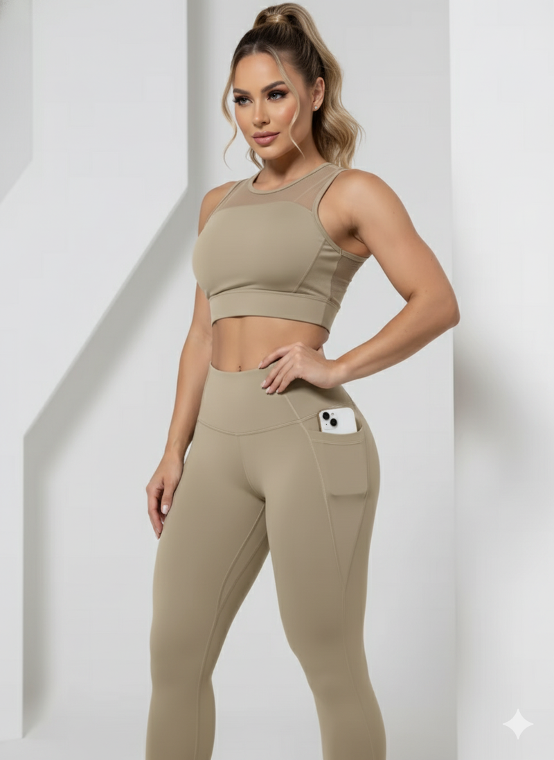 Legging Feminina Cintura Alta com Bolsos